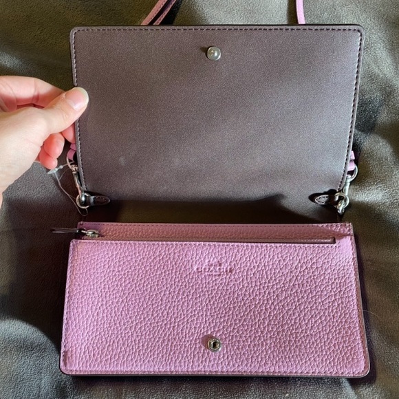 Coach Crossbody Clutch Bag - Picture 2 of 7